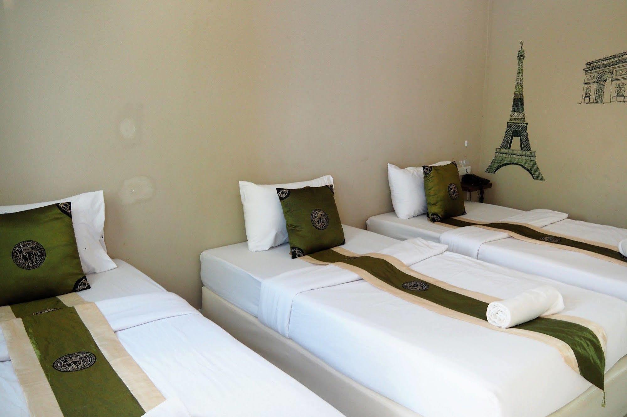 Tonrak Resort Ban Ongkharak Екстериор снимка